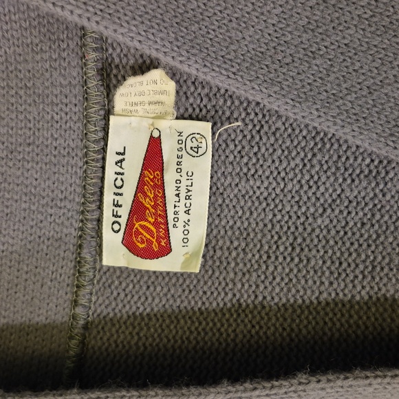 DehenKnittingCo.varsity SweaterSz.42. Date1979/1981. SFASU.VintageCollege(#1835) - Picture 5 of 11
